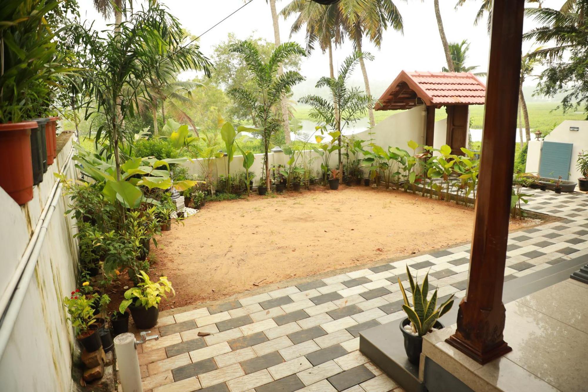 Kovalam Lake View Villa Vellayani Eksteriør billede