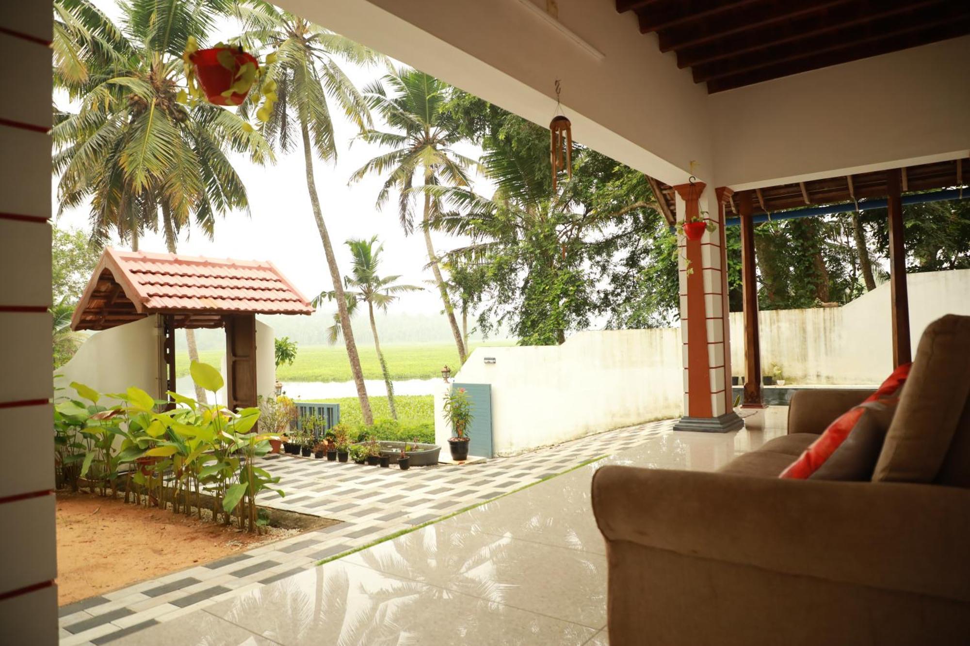 Kovalam Lake View Villa Vellayani Eksteriør billede