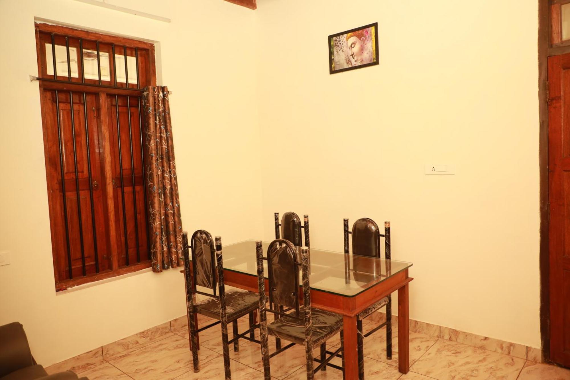 Kovalam Lake View Villa Vellayani Eksteriør billede