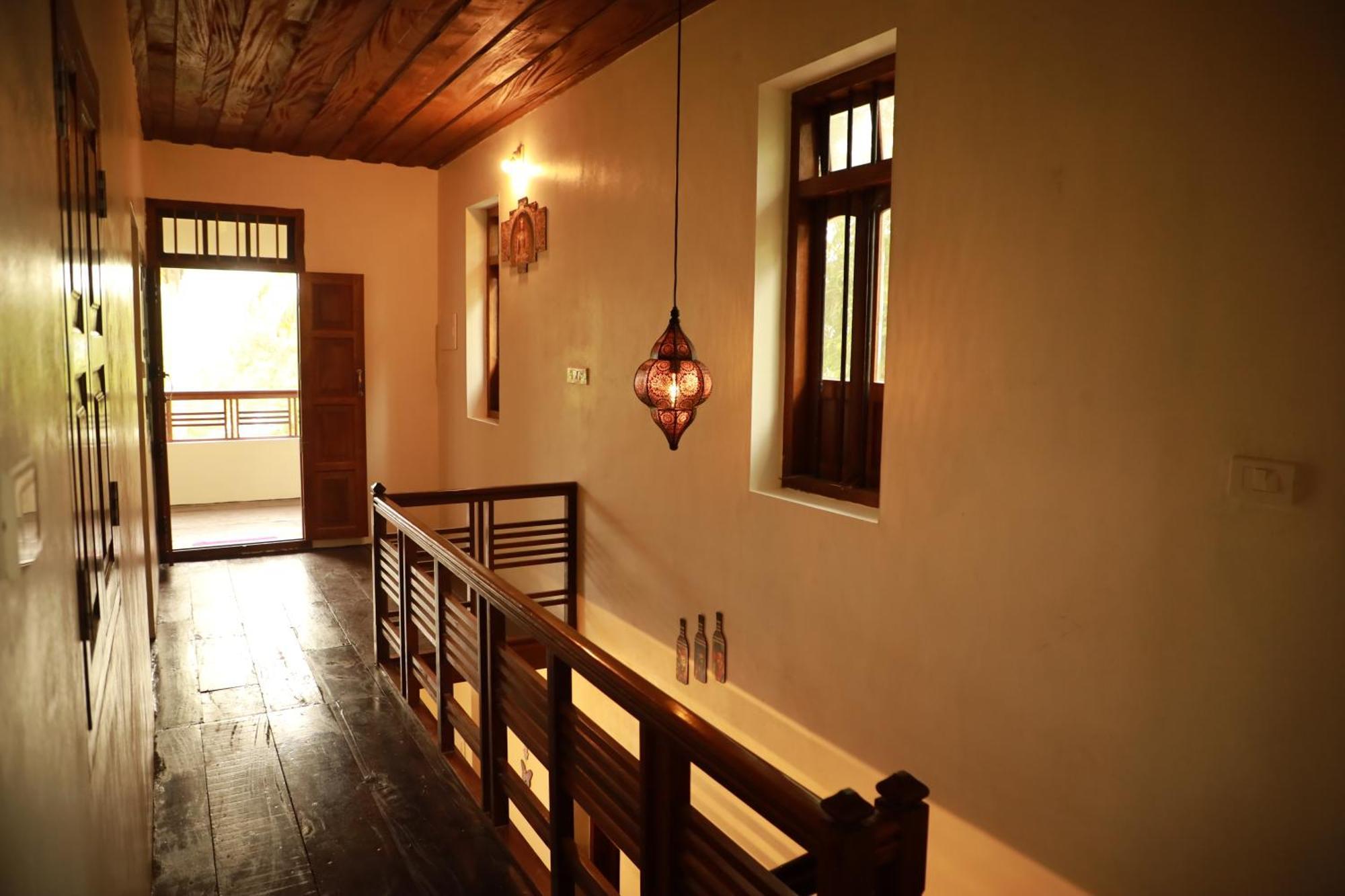 Kovalam Lake View Villa Vellayani Eksteriør billede